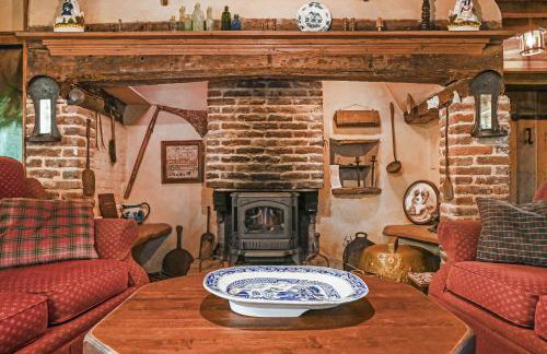 Hell Fyre 1594 by inspirestays-com - Photo 7