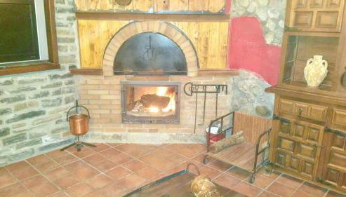 Spacious villa with private pool in La Puebla de Castro - Foto 3