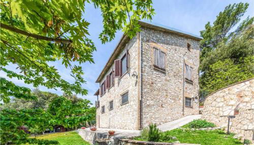 Cozy Apartment In Loc Fontanelle - Foto 2