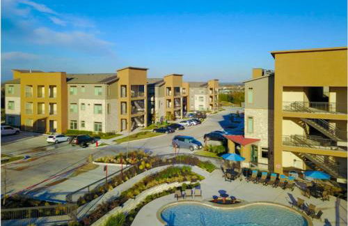 Austin Luxury 2BR 2B with Pool & FREE Parking - Foto 2