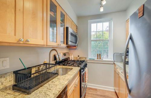 Convenient Arlington Condo about 4 Mi to National Mall - Photo 11