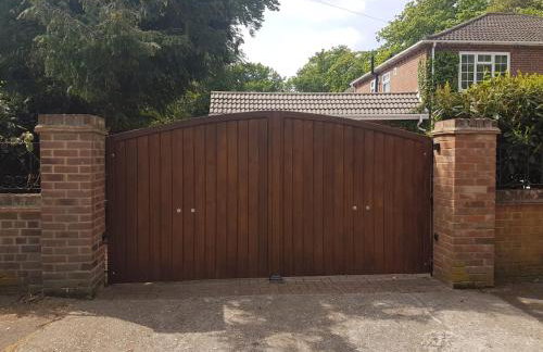 Sun Terrace Lodge Weybridge - Foto 16