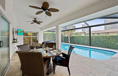5* 3 BR 3 BA Home 4 min walk to beach & JW Marriott w/heated pool - Foto 32