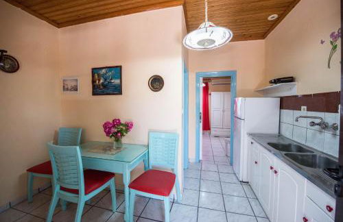 Villa Eleni Holiday Resort 4' walk to Beach with Pool - Ideal for Families and Couples - Foto 38