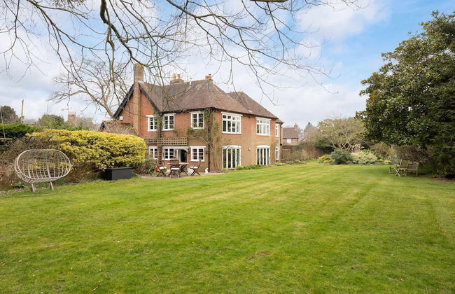 Country Retreat - Sleeps 14 - Large Garden - Foto 3