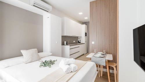 Charming Madrid Castilla - Estudios y Apartamentos Renovados - Foto 5