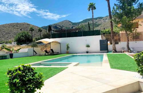 La Casa de Madera de VillaFátima - Photo 15