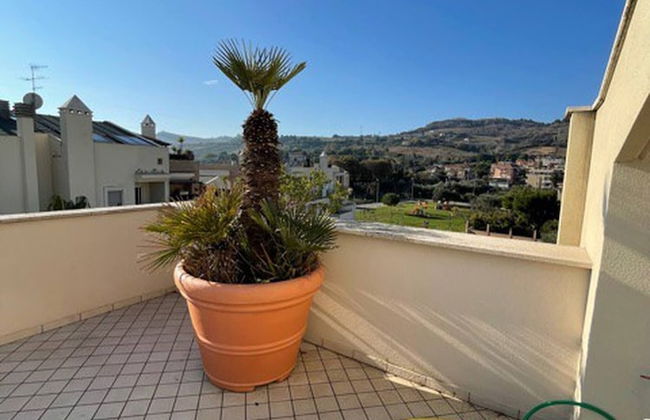 Solemare Apartments Blu Moon Suite - Photo 17