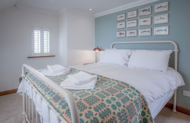 Highfield - 3 Bed - Llanmadoc - Photo 11