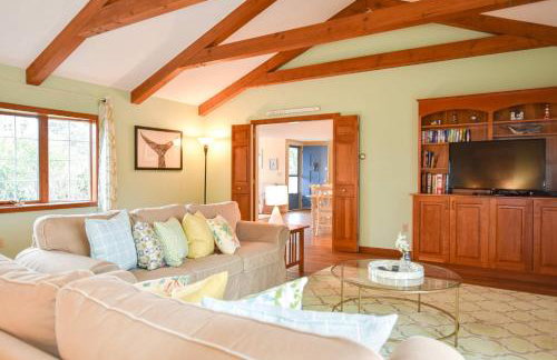 The Perfect Beach Getaway - Photo 9