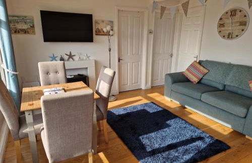 Dartmouth Caldon Holiday Chalet Sleeps 4 wifi elec inc Pets welcome - Foto 5