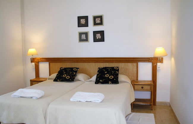 Apartaments Margarita Sabina Pinell - Photo 40