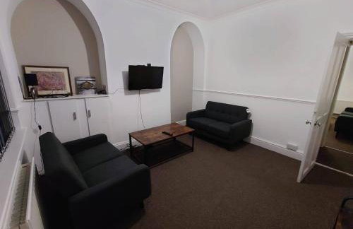 C Spacious 5 Bed - Pkg WiFi Long Stay - Foto 31