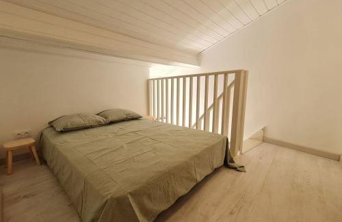 Petit nid cosy entre vignes et forêt, tout inclus avec terrasse privative - FR-1-584-291 - Foto 3