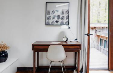 Chic Catskills Cabin with Hot Tub and Fire Pit - Foto 30