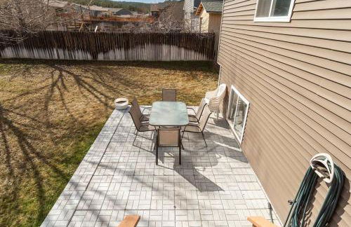 Stylish 5 BR- LG Fenced Backyard and Playground - Foto 10