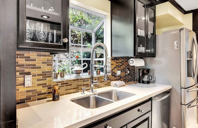 Cahuenga Park by Avantstay Hollywood Hills Home - Foto 10