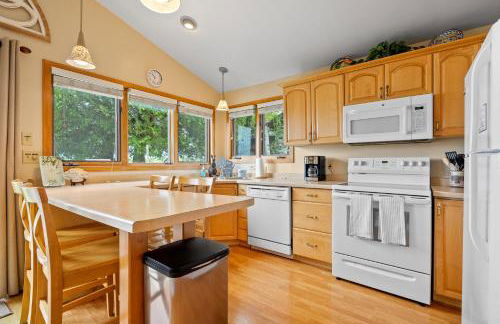 Sunset Shores - Lakeside Cabin #1 by Simple Life Rentals - Foto 2