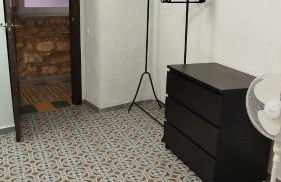 amazing place in the old town - Photo 11