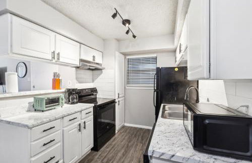 The Landry 279 Spacious and Cozy 2 Bedroom 1bth - Foto 6