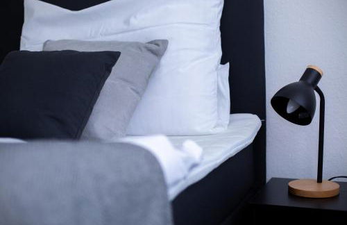 BEST STAY CityAppartment Hünfeld- SmartTV FreeWlan Balkon, in wenigen Minuten am Bahnhof, Innenstadt und doch ruhig gelegen - ideal für Paare oder Geschäftsreisen - Foto 11