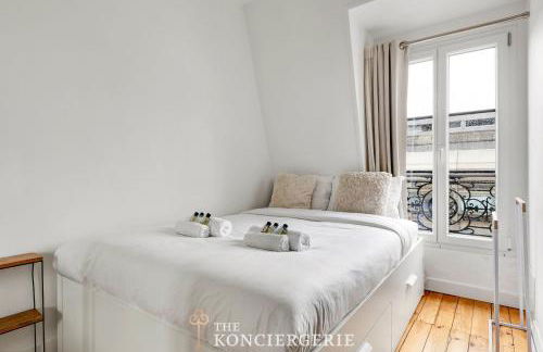 Parenthese parisienne sous les toits - Luxembourg - Foto 1