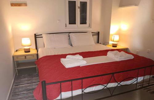 Tami House - Photo 4