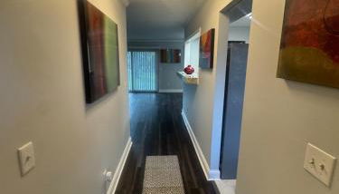 Suburban Retreat 15 Mins to Downtown Detroit - Foto 3