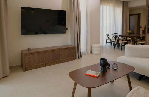 The Z Suites - Photo 26