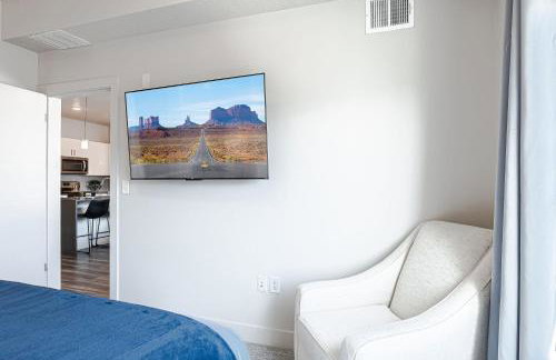 Convention Center Lux - 2BR 2BA - Pool Gym HotTub - Foto 28