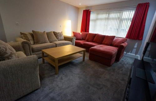 Stunning 7-Bed Home in Lichfield - Foto 17