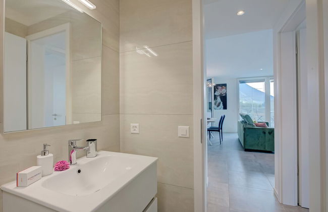 Melano Lab Park Terrace - Photo 9