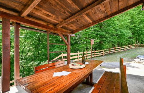 Stunning Home In Gornje Stative - Foto 13