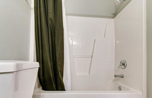 2 Mi to Lenovo Center Dog-Friendly Getaway - Foto 20