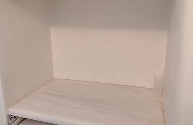 Ornos Beachside 2 Bd Stylish House - Photo 22