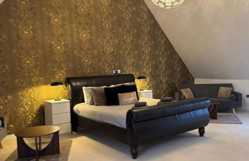 Spacious 2-Bedroom Duplex with Jacuzzi Bath and Free Gated Parking - Foto 46