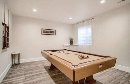 New! Pure Luxury W Private Pool/Spa & Game Center! - Foto 33