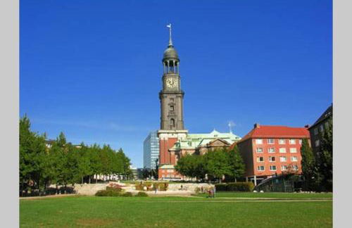 Schöne ruhige Wohnung zentral gelegen! - Photo 8