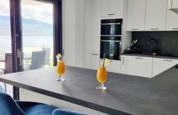 Luxury Beach Apartment Adria with Private Pool and Sea View - Photo 9