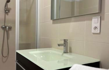 Studio Colonel à Rochefort, proche Thermes avec Parking privé - Foto 14