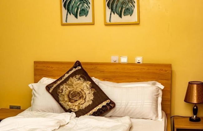 Colindale Court - Photo 5