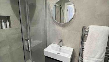 Squirrels Leap - beautiful one bed apartment - Photo 5