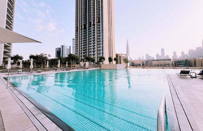 Classy Downtown 2BR w City View Balcony - Photo 22