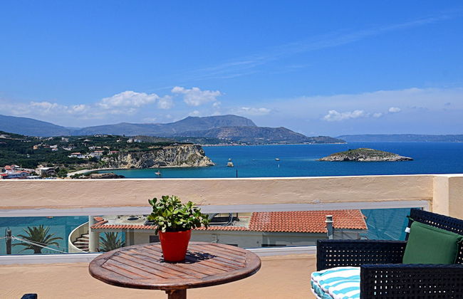 Manos Apartments - Photo 23