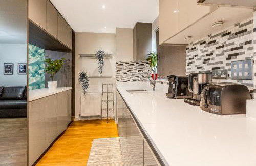 Charming 3BR Duplex in Wembley, 5 Minutes to Tube - Foto 15