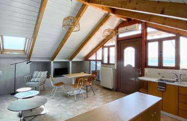 Live in Lemnos Attic Apartment - Foto 5