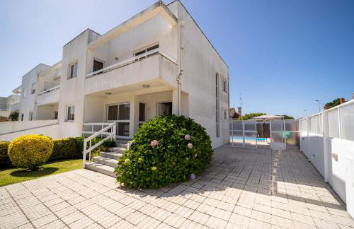 Marinhas Esposende - Moradia V4 com piscina junto à praia by House and People - Foto 2