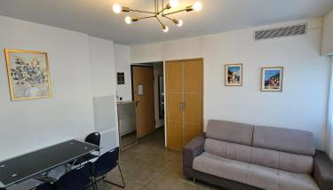 Juan-les-Pins 2-room apartment - Foto 2