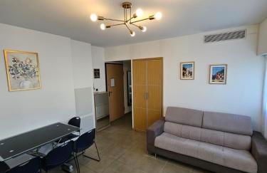 Juan-les-Pins 2-room apartment - Foto 2