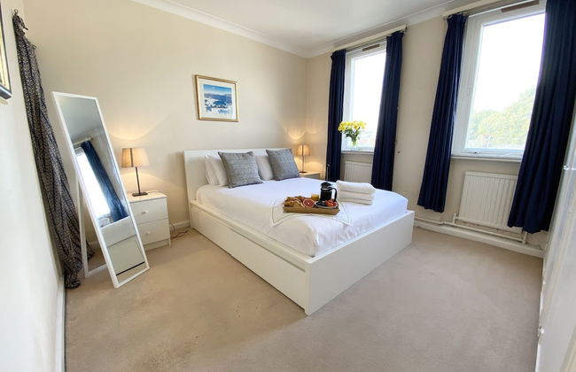 Stylish Apartments next to Buckingham Palace - Photo 13